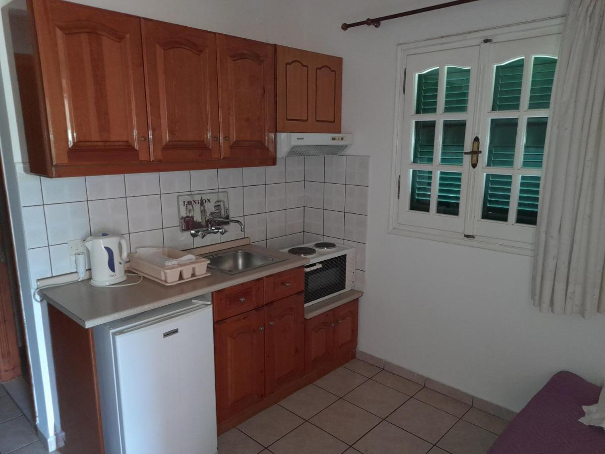 Aggeliki Apartments Sidárion Esterno foto
